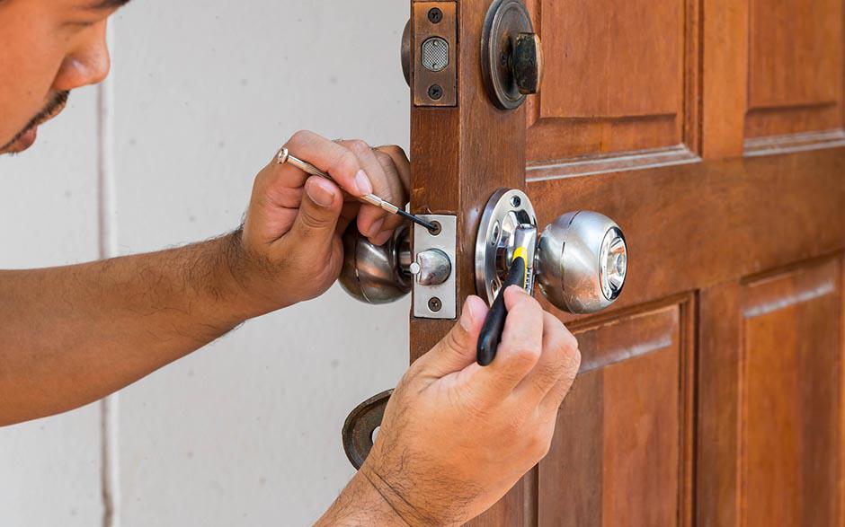 serrurier tarif changement serrure Courbevoie